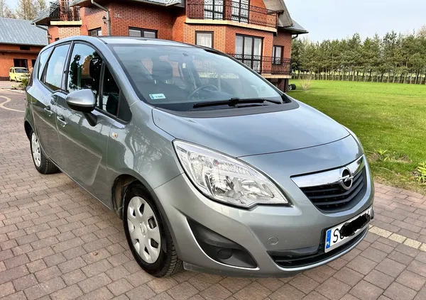 opel Opel Meriva cena 22800 przebieg: 100100, rok produkcji 2011 z Braniewo